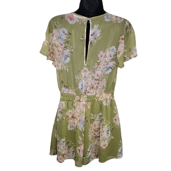 Francesca's NWT Mi Ami floral shorts romper size Small - Picture 2 of 9